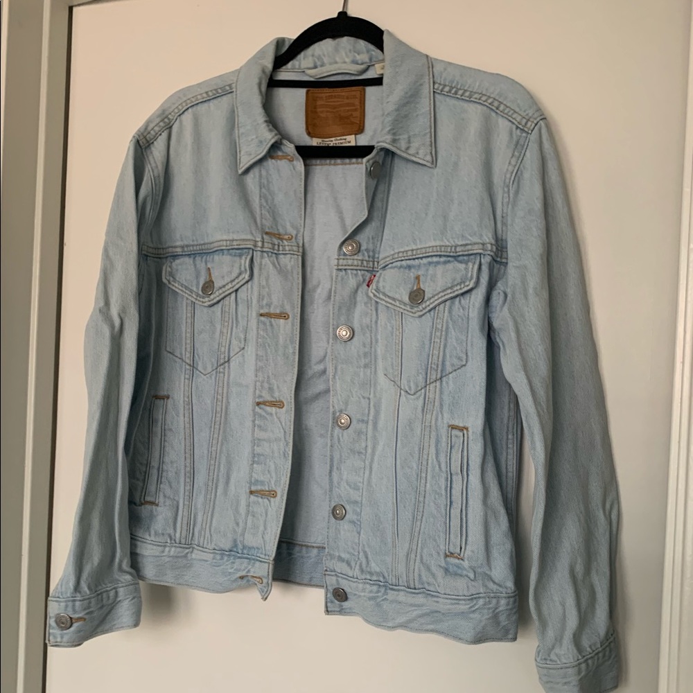 Women’s Levi’s Denim Jacket